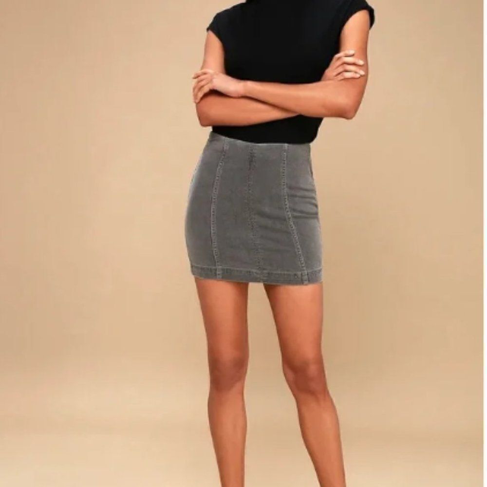 FREE PEOPLE Gray Denim Modern Femme mini skirt size 0
